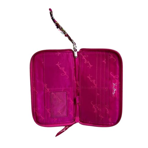 Vera Bradley 2010 "Very Berry Paisley" Hope Toile Hidden Wristlet Wallet Pink‎ - Picture 3 of 8